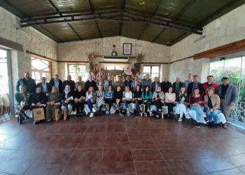 Odamız Meclis Üyeleri ile Personel ve eşleri 8 Mart Dünya Kadınlar Günü kapsamında düzenlenen kahvaltı etkinliğinde bir araya geldi