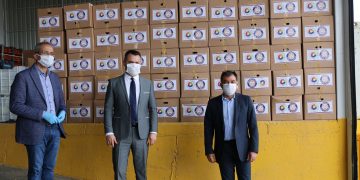 TARSUS TİCARET VE SANAYİ ODASI YARDIM KOLİLERİ İHTİYAÇ SAHİPLERİNE DAĞITILMAYA BAŞLANDI