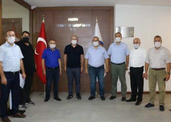 Kumluca Ticaret ve Sanayi Odasından bir heyet İlçemize gelerek Tarsus Organize Sanayi Bölgesi hakkında bilgi aldı.