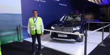 Koçak, TOGG tesislerini gezdi