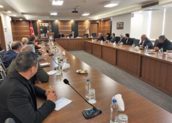 Tarsus Kaymakamı Otcu, Meslek Odası Başkanları ile Bir Araya Geldi