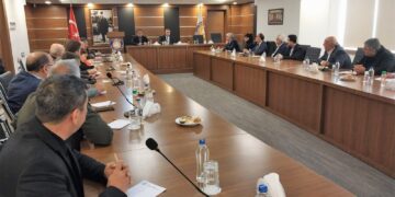 Tarsus Kaymakamı Otcu, Meslek Odası Başkanları ile Bir Araya Geldi