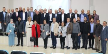 SEDDK Başkanı Eroğlu, OHALbölgesindeki acentelerin sorunlarını dinledi