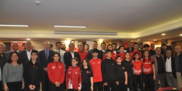 Tarsuslu Milli Sporcularımız gururlandırdı…
