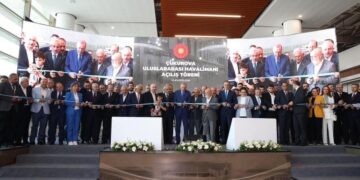 Koçak: Çukurova Havalimanı Tarsus ve Bölgemize Hayırlı Olsun