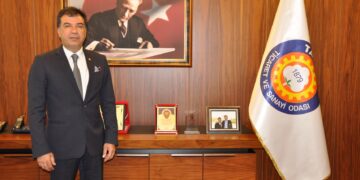 Koçak, 1 Mayıs Emek ve Dayanışma Gününü Kutladı